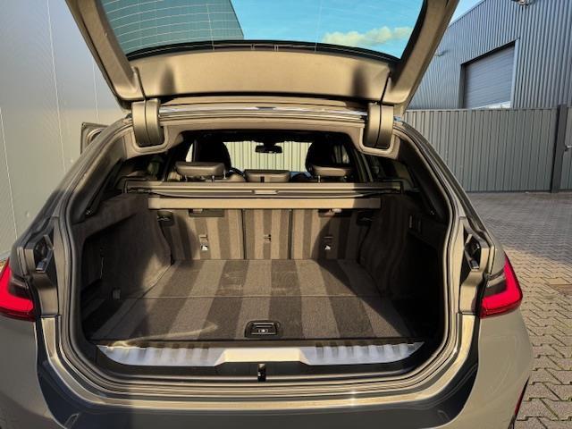 BMW 3-Serie Touring | Facelift | Full map navigatie 330e