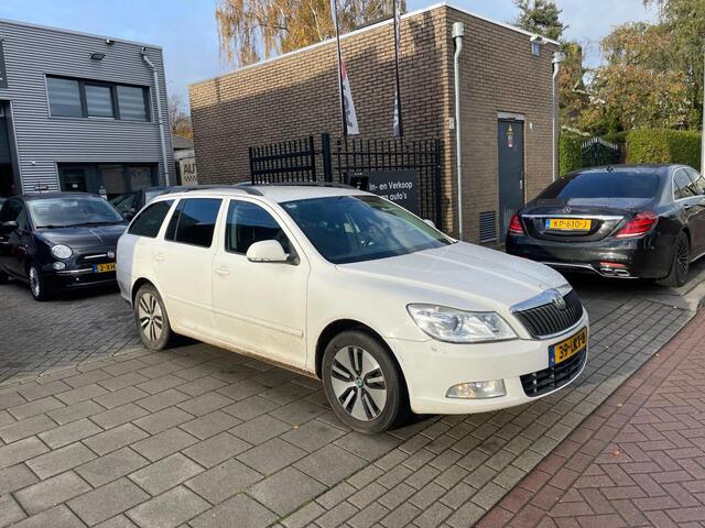 Skoda Octavia Combi 1.2 TSI Ambition Business Line 3e Eig Airco Trekhaak NAP APK
