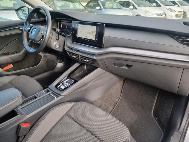 Skoda Octavia Combi 1.0 e-TSI Business Edition | Cruise control | Apple car play | Android auto | 12 maanden garantie |