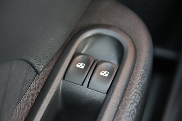 Renault Twingo 1.2 16V 75pk Parisienne | NL-auto | Airco | Elek. ramen | Radio | Stuurbekrachtiging | Centr. deurvergr. |