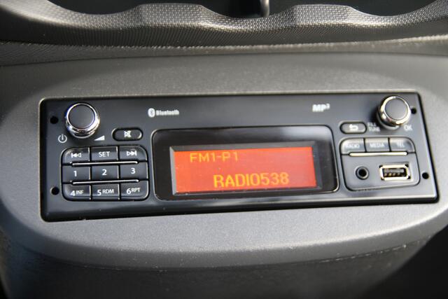 Renault Twingo 1.2 16V 75pk Parisienne | NL-auto | Airco | Elek. ramen | Radio | Stuurbekrachtiging | Centr. deurvergr. |