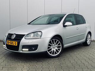 Volkswagen Golf VI