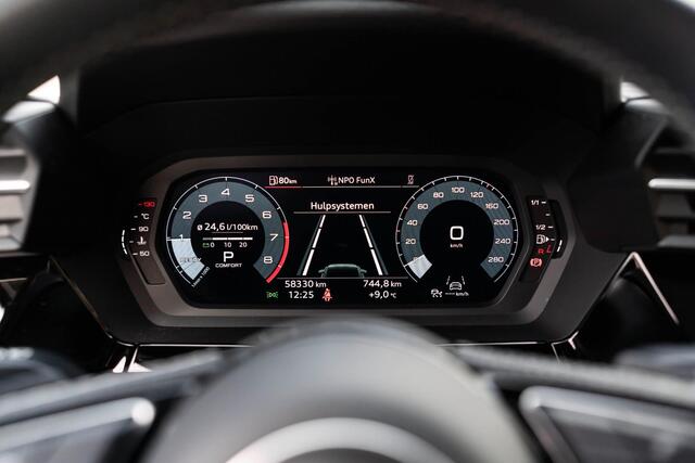 Audi A3 SPORTBACK 35 TFSI S Black Edition | Pano | Matrix | Keyless | Ambiance