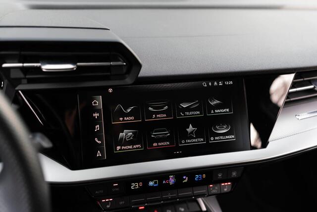Audi A3 SPORTBACK 35 TFSI S Black Edition | Pano | Matrix | Keyless | Ambiance