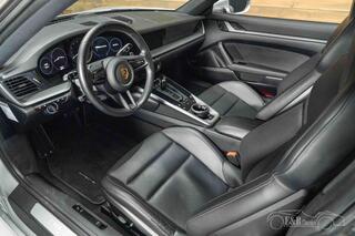 PORSCHE 911 Carrera Coup�