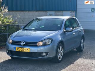 VOLKSWAGEN GOLF 1.2 TSI Highline BlueMotion 5 drs Airco! LM velgen! APK!