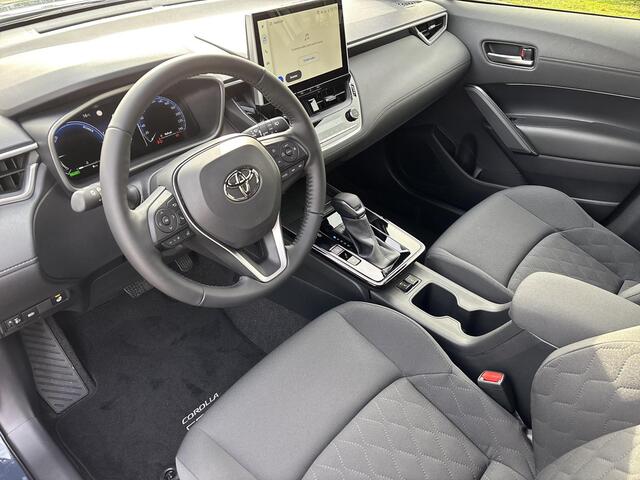 Toyota Corolla Cross Hybrid 140 Dynamic | Uit voorraad leverbaar | � 3.000 extra inruilwaarde |
