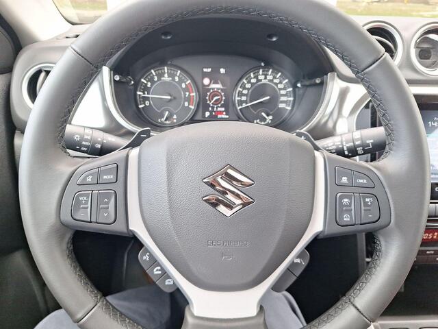 Suzuki Vitara 1.4 Boosterjet Smart Hybrid Style | Rijklaar | Automaat | Panorama dak | Apple Carplay | Stoelverwarming | Keyless entry