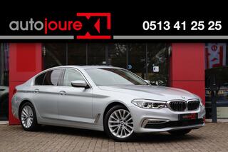 BMW 5-SERIE 520d High Executive | HUD | 360� Camera | Trekhaak | ACC | Schuif-/kanteldak | Leder |