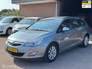 Opel Astra Sports Tourer (2010 - 2016)