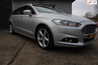 FORD MONDEO Wagon 1.5 Titanium vol opties zoals:, airco, stoelverwarming, navigatie, start/stop, lm velg, park-pilot, getint glas
