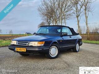 Saab 900