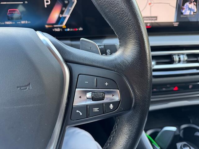 BMW 3-Serie 318 i Touring autom nw model ecc,curvedscreen,navi,lmv,led,pdc,carplay