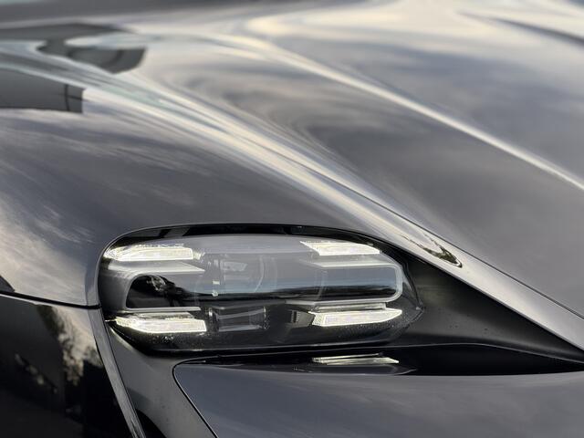 Porsche Taycan Sport Turismo Performance Plus 93 kWh | Panorama | Sport Design | Dual Display | Alcantara hemel + stuur