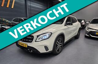 MERCEDES-BENZ GLA-KLASSE 180 Premium Plus PANO CAMERA LED NAP NL AUTO