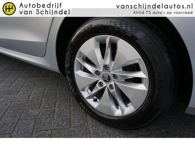 Skoda Octavia COMBI 1.5 E-TSI 150PK E-TECH ACT AUG 2022 CAMERA FULL LED ANDROID/APPLECARPLAY NAVI CLIMA CRUISE BLUETOOTH PDC V+A 16INCH LMV KEYLESS ENZ...