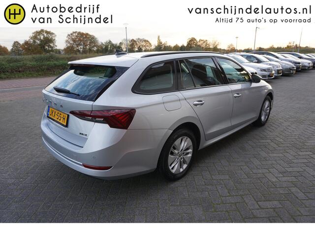 Skoda Octavia COMBI 1.5 E-TSI 150PK E-TECH ACT AUG 2022 CAMERA FULL LED ANDROID/APPLECARPLAY NAVI CLIMA CRUISE BLUETOOTH PDC V+A 16INCH LMV KEYLESS ENZ...