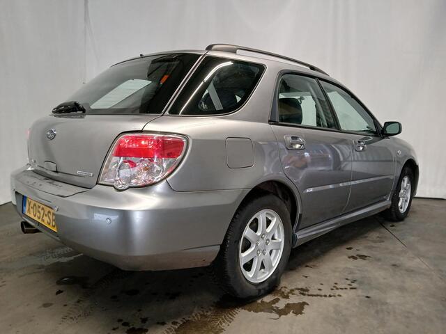 Subaru Impreza Plus 1.5R Edition - Schade - Verbruikt olie
