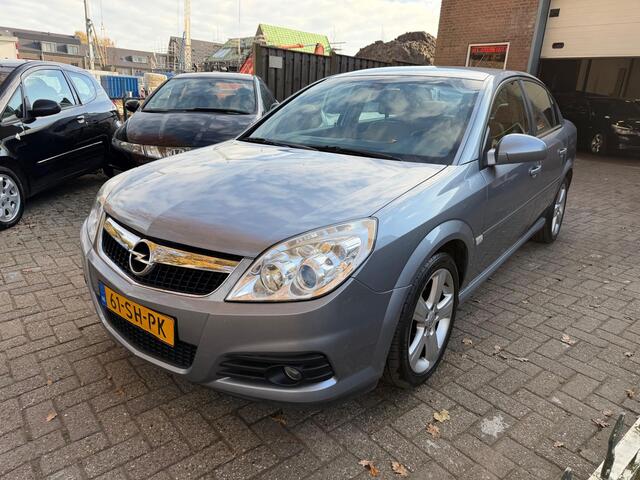 Opel Vectra 2.2-16V AUTOMAAT