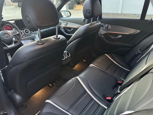 Mercedes-Benz C-Klasse Estate AMG 63 S Edition 1 KERAMISCHE REMMENPANOBURMESTERHEAD-UPCARBONFULL OPTION