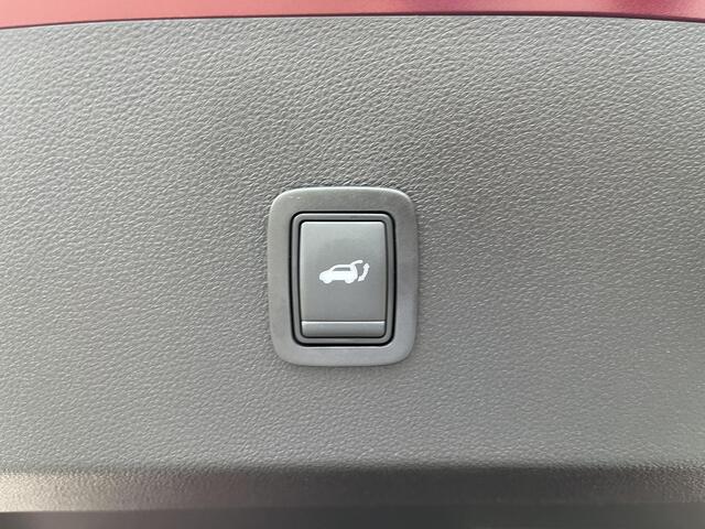 Renault 4 comfort range iconic 52 kWh APPLE CARPLAY ANDROID AUTO / CLIMATE CONTROLE / NAVIGATIE / PACK SAFETY & ADVANCED DRIVING ASSIST.