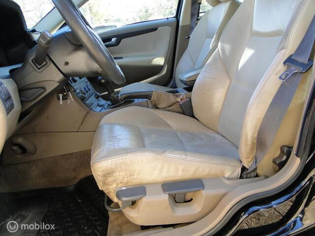Volvo V70 2.4, benzine, schakel, 388005 km