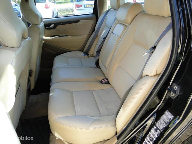 Volvo V70 2.4, benzine, schakel, 388005 km