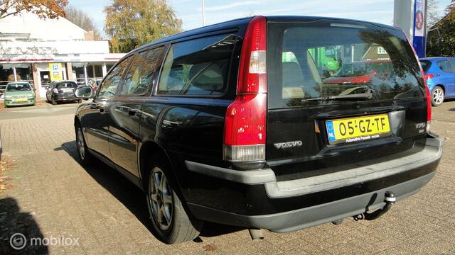 Volvo V70 2.4, benzine, schakel, 388005 km