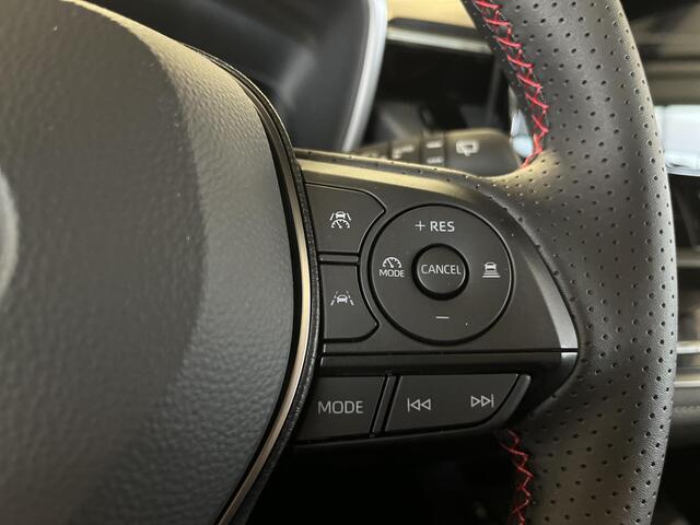 Toyota Corolla Hybrid 180 GR Sport Plus Pack | Uit voorraad leverbaar | � 3.000 extra inruilwaarde |