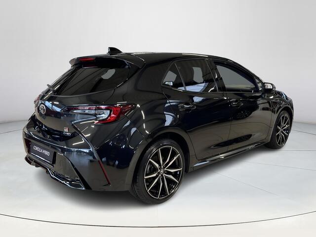 Toyota Corolla Hybrid 180 GR Sport Plus Pack | Uit voorraad leverbaar | � 3.000 extra inruilwaarde |