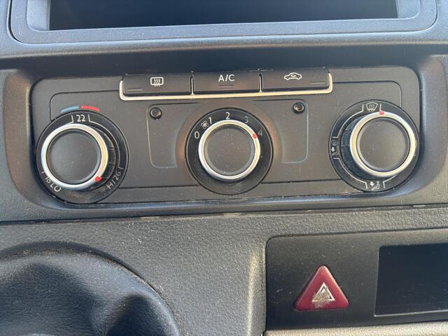 Volkswagen Transporter 2.0 TDI L2H1 DC Comfortline