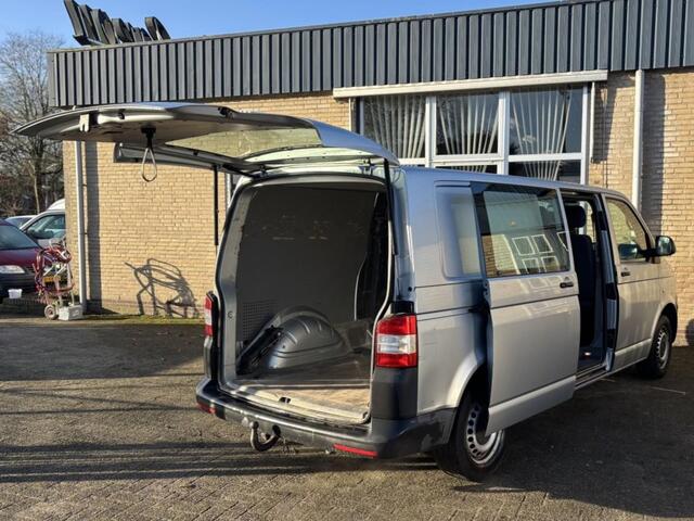 Volkswagen Transporter 2.0 TDI L2H1 DC Comfortline