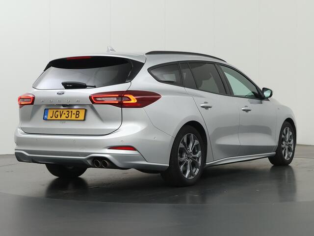 Ford Focus Wagon 1.0 EcoBoost Hybrid ST Line | Winterpakket | Cruise Control Adaptief | Parkeercamera | Navigatie |