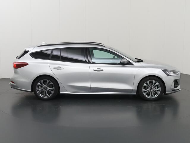 Ford Focus Wagon 1.0 EcoBoost Hybrid ST Line | Winterpakket | Cruise Control Adaptief | Parkeercamera | Navigatie |