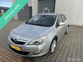 Opel Astra (2009 - 2015)