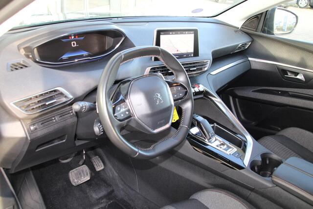 Peugeot 3008 1.2 PureTech 130pk Active Automaat Airco Navi Carplay 57.242km
