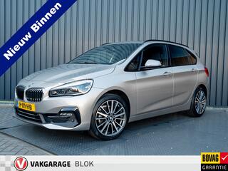 BMW 2-SERIE Active Tourer 218i Business Edition Plus | Panodak | Head Up | Trekhaak afnb. | Camera | Prijs Rijklaar!!