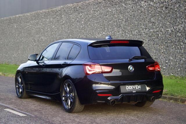BMW 1-Serie M140i xDrive Edition Shadow High Executive