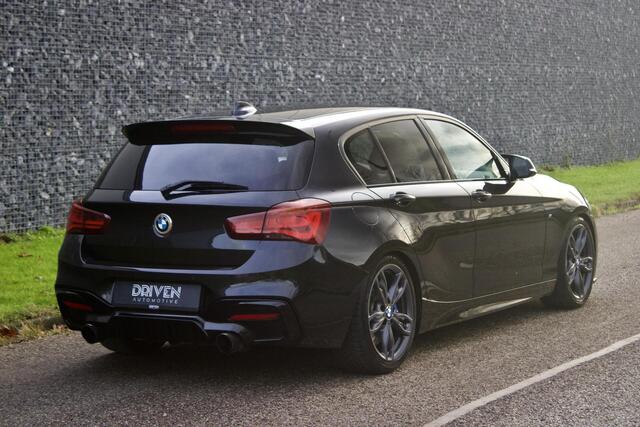 BMW 1-Serie M140i xDrive Edition Shadow High Executive