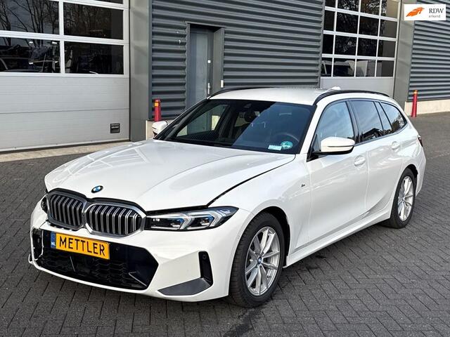 BMW 3-Serie Touring 320i, M-sportpakket, M pakket, 360 camera, head-up