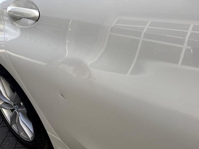 BMW 3-Serie Touring 320i, M-sportpakket, M pakket, 360 camera, head-up