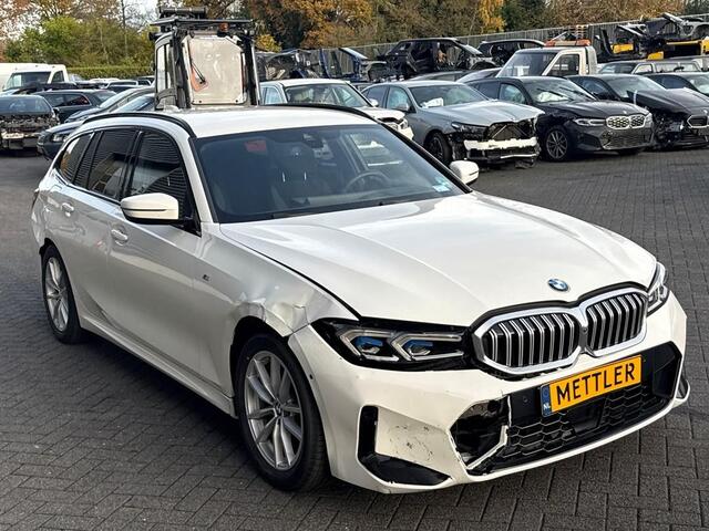 BMW 3-Serie Touring 320i, M-sportpakket, M pakket, 360 camera, head-up
