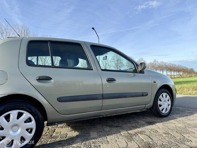 Renault Clio 1.2-16V Expression, BJ 2002, APK Juni 2027