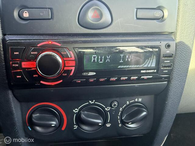 Renault Clio 1.2-16V Expression, BJ 2002, APK Juni 2027