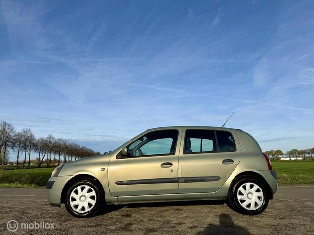 Renault Clio 1.2-16V Expression, BJ 2002, APK Juni 2027