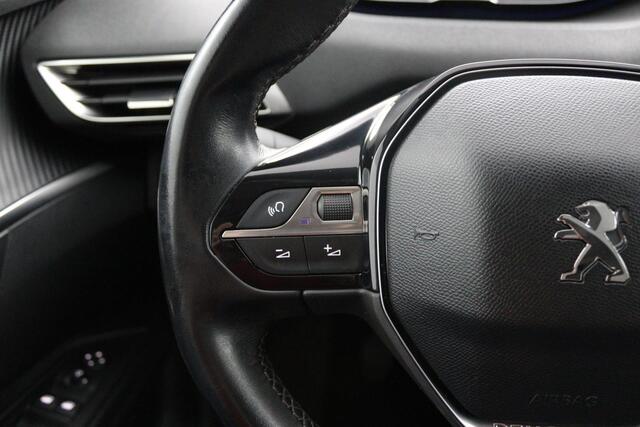 Peugeot 5008 1.2 PureTech I APPLECAR PLAY I CRUISE I LEER I NAVIGATIE