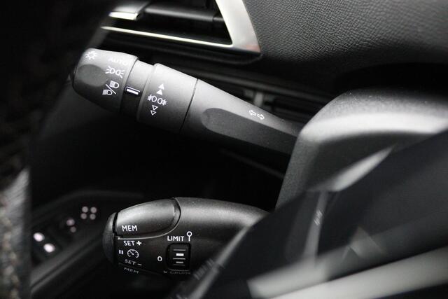 Peugeot 5008 1.2 PureTech I APPLECAR PLAY I CRUISE I LEER I NAVIGATIE