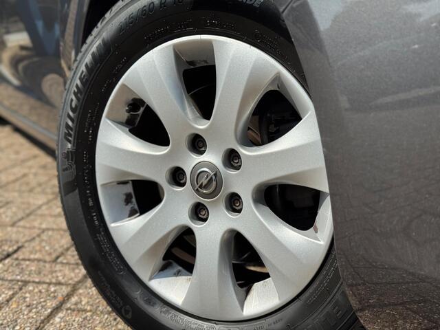 Opel Zafira Tourer 1.4 Business Edition 7p. 2012