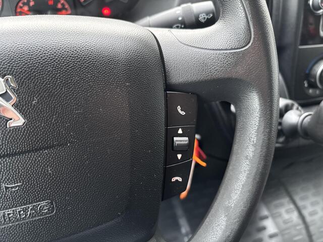 Peugeot Boxer 335 2.2BAKWAGENLAADKLEPA/CNAVI3PERS.CITYBOX