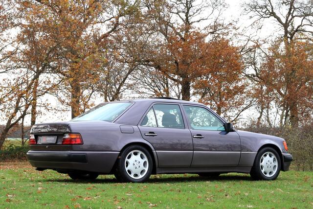 Mercedes-Benz 200 200-500 W124 500 E - W124 - Karo - Bornit Metallic